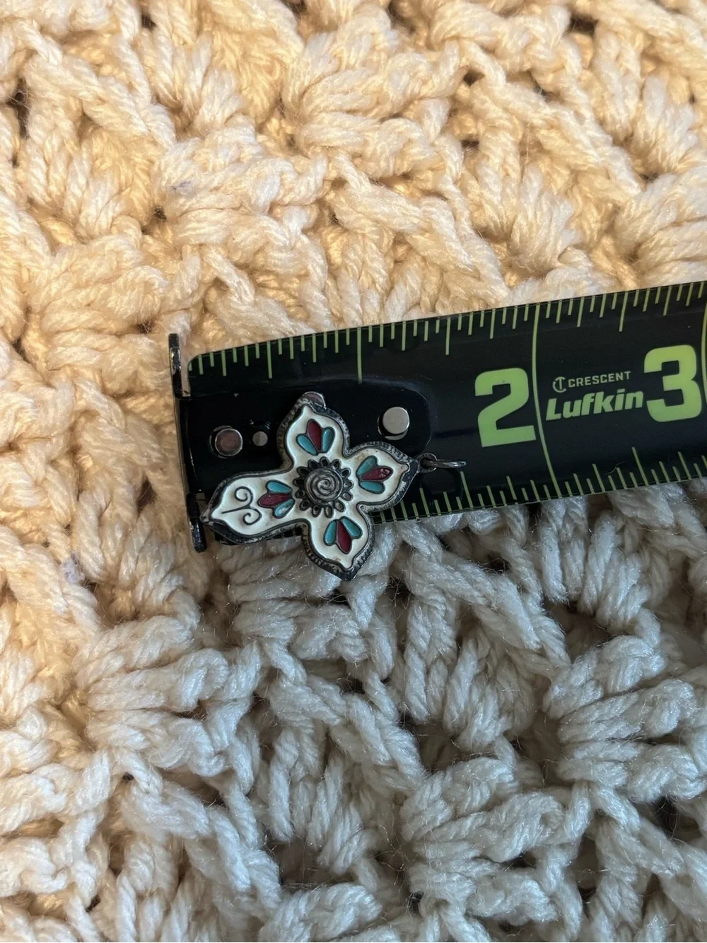 James Avery Enamel Cruz De La Flor Pendant Needs to be polished